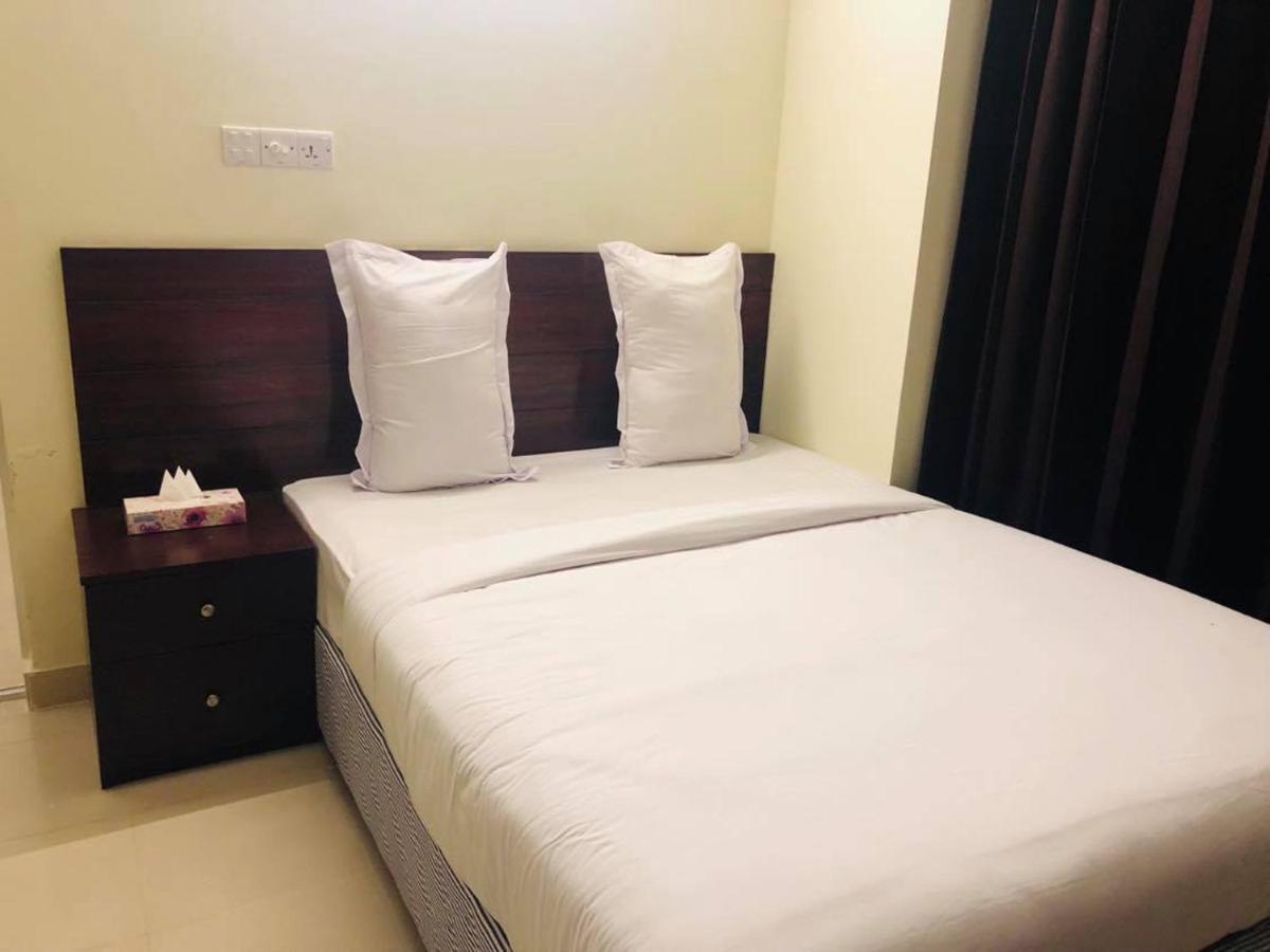 Hotel Golden Hill Koks Badźar Zewnętrze zdjęcie